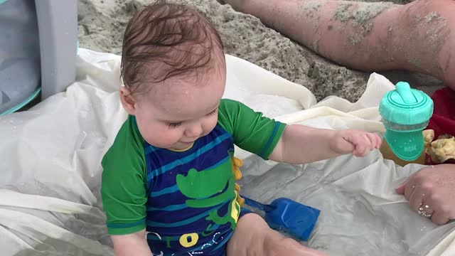 Creative Mom Makes A Kiddie Pool From A Shower Curtain