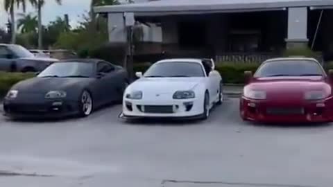 Bmw Supra vs real Supra. Lol 🤣🤣🤣