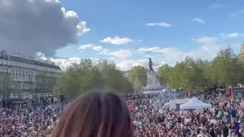 Pared of 40,000 people