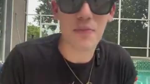 🤣🤣🤣 F#%king Awesome