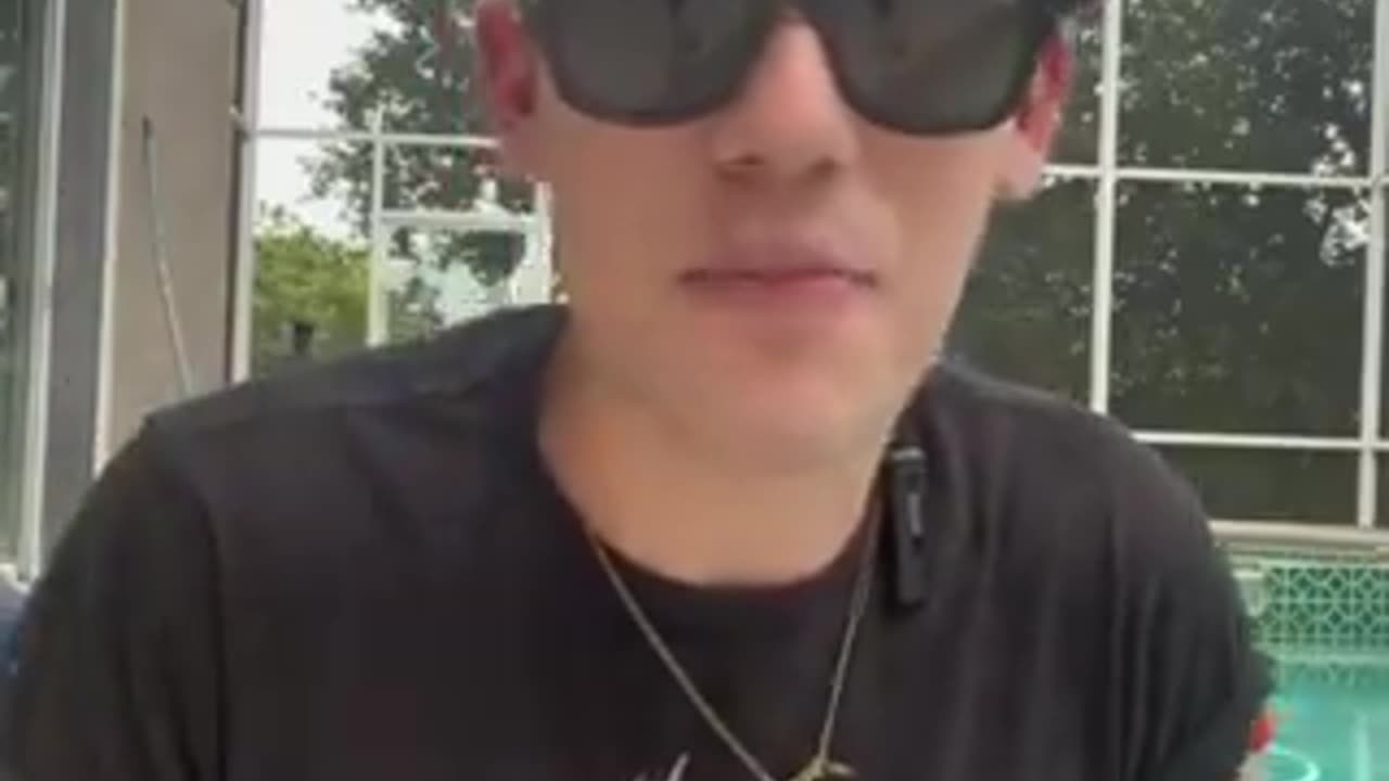 🤣🤣🤣 F#%king Awesome