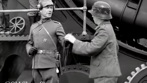 Charlie Chaplin - World War II (HD) 'The Great Dictator'