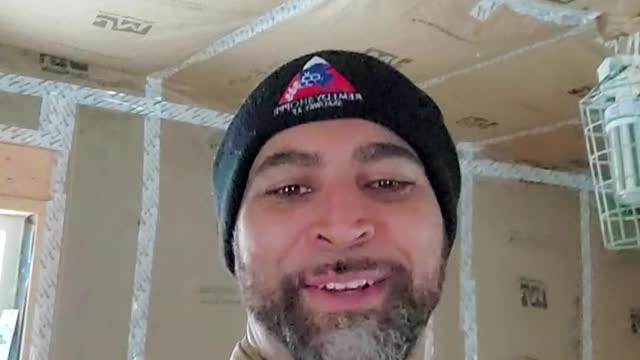 Mini Mansion - Day 4 - Dinner Time Progress