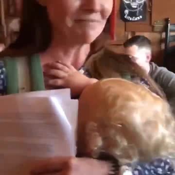 Des masqués se font dégager d'un restaurant par une clientèle sans masque !!!