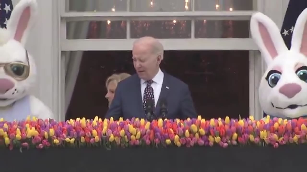 Totally fine Joe Biden invites kids to say hi to the "Oyster Bunnies"