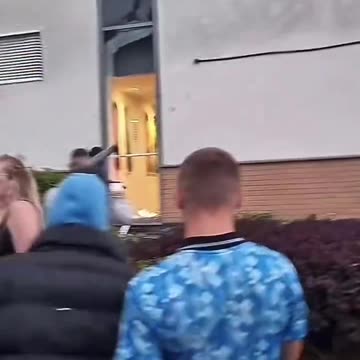 Holiday Inn Express hotel in Tamworth, UK set on fire