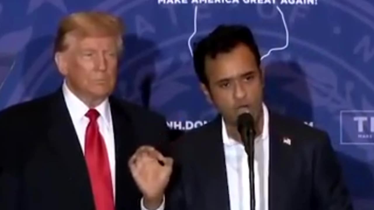 🚨🔥 Vivek Ramaswamy Joins Trump At New Hampshire Rally To Encourage Voters To Support Him