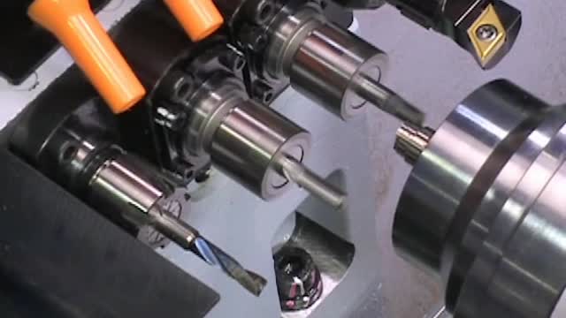 Is it inconvenient to change the tool?