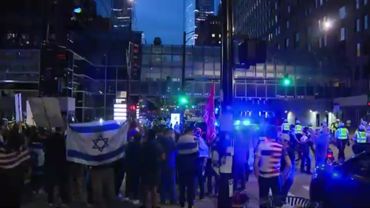 Protestors clash with police amid rally outside Israeli Consulate on day 2 of DNC