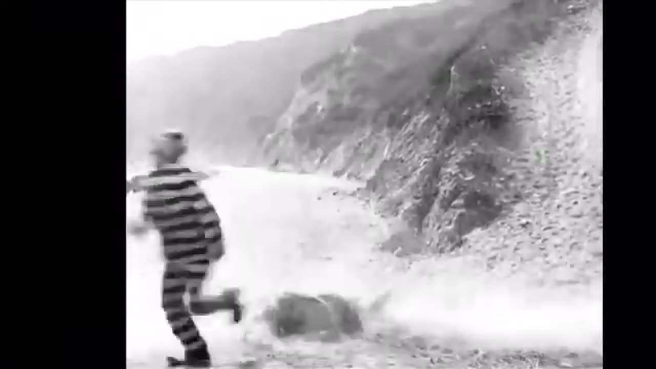 Charlie Chaplin funny video 🥴🥴🥴