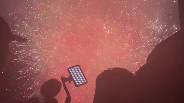 Mr beast 40000 fireworks 🎆🎇