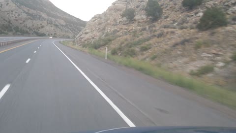 Two minutes of Truckin. Salina canyon