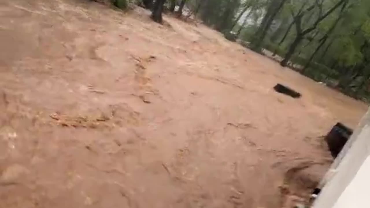 Devastating flooding in North Carolina in Hurricane aftermath!