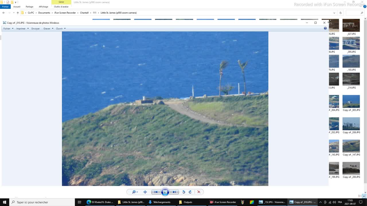 photo de i'les de epstein que j'ai trouver sur google drive sur internet......