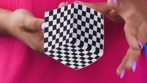 mpressive Optical Illusions you need to try at Home