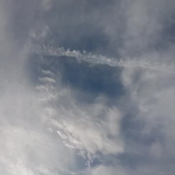 GEO/CHEMTRAIL JUST DELIVERED 5.30pm DIRECTLY ABOVE OUR LOCATION BY SOME PSYCHO PILOT FOR A LYING LOAD OF JEALOUS TARTS N' REMOTE MURDERERS! THEN WHITE SUN SUDDENLY APPEARS BEAMING!