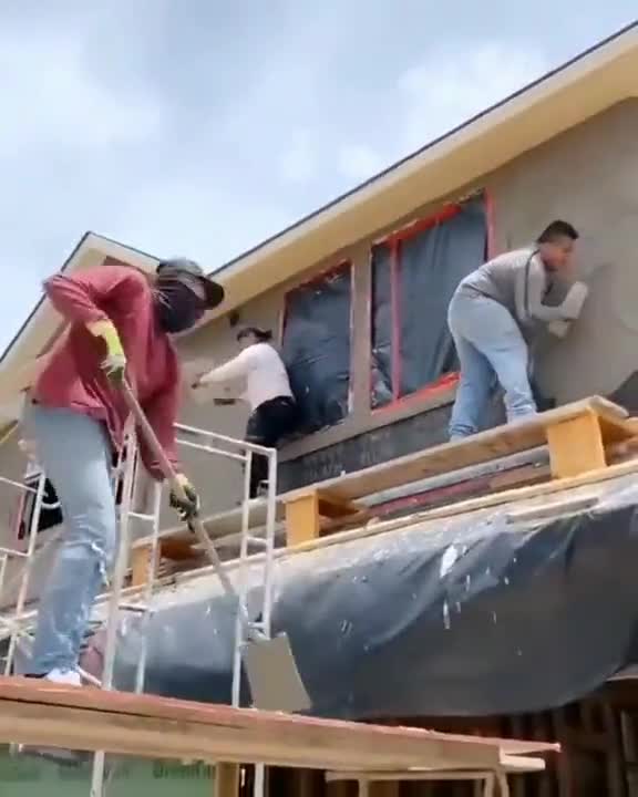 ΑΥΤΟ ΕΙΝΑΙ ΧΤΙΣΙΜΟ.