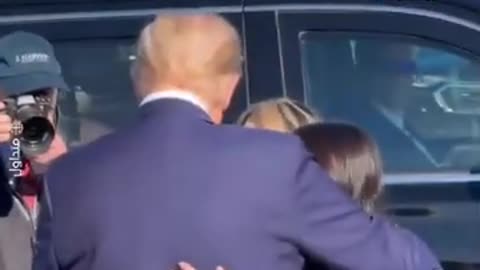 Trump Meets with the family of the victim