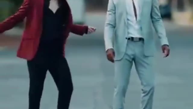 Patriots dance MJ to Travolta