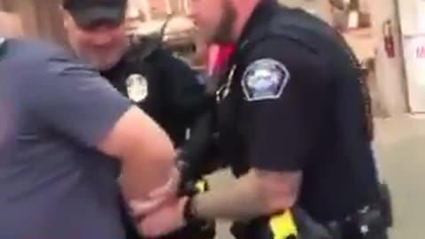 Son arrested for not wearing a mask