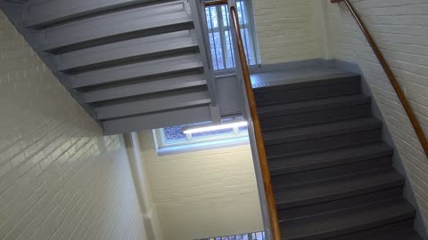 3884FHOB03Stair8_2021-01-05_16h00min17s980ms.mp4
