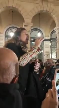 Linda Corrias Trieste chiama e il popolo risponde