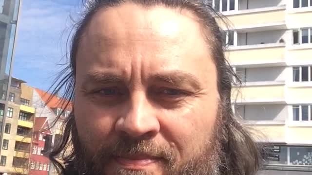 Join the movement: Take It Off! | Per Brændgaard