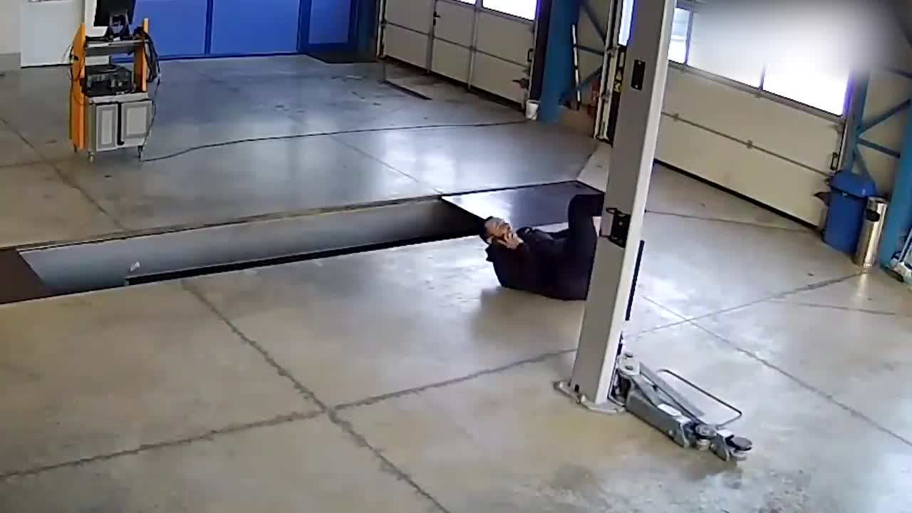 try not to laugh