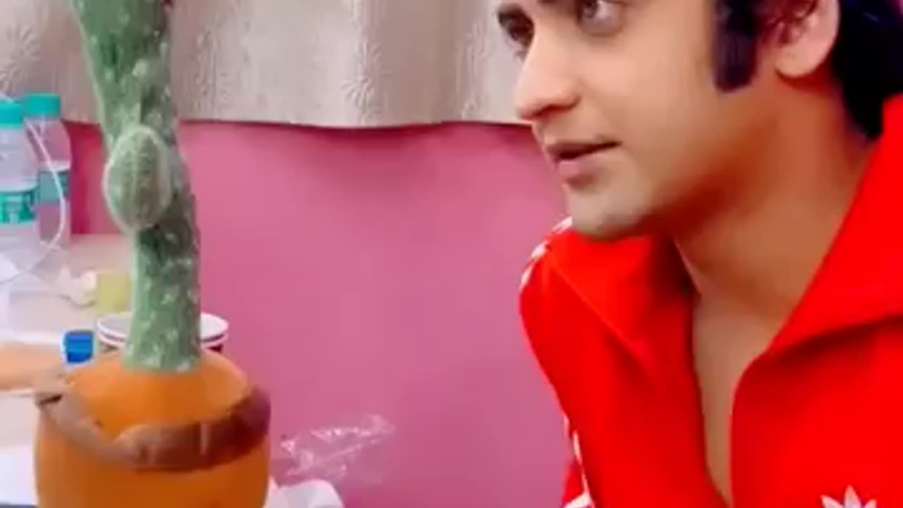 Sumedh Mudgalkar Funny Talk With Toy 🌵 #shorts #sumedhmudgalkar