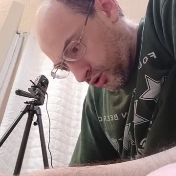 Rockydennis Presents "Taking a Dump : IG" Episode 98