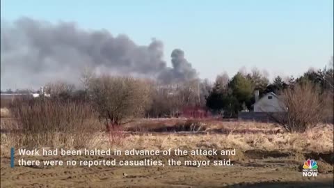 Missiles Destroy Aircraft Repair Plant Near Airport, Lviv's Mayor Says