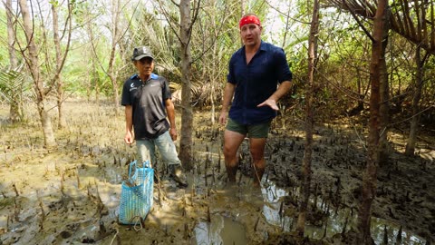 Hunting Asia’s Alien Fish Predator!!! CATCH AND COOK AND CRY!!