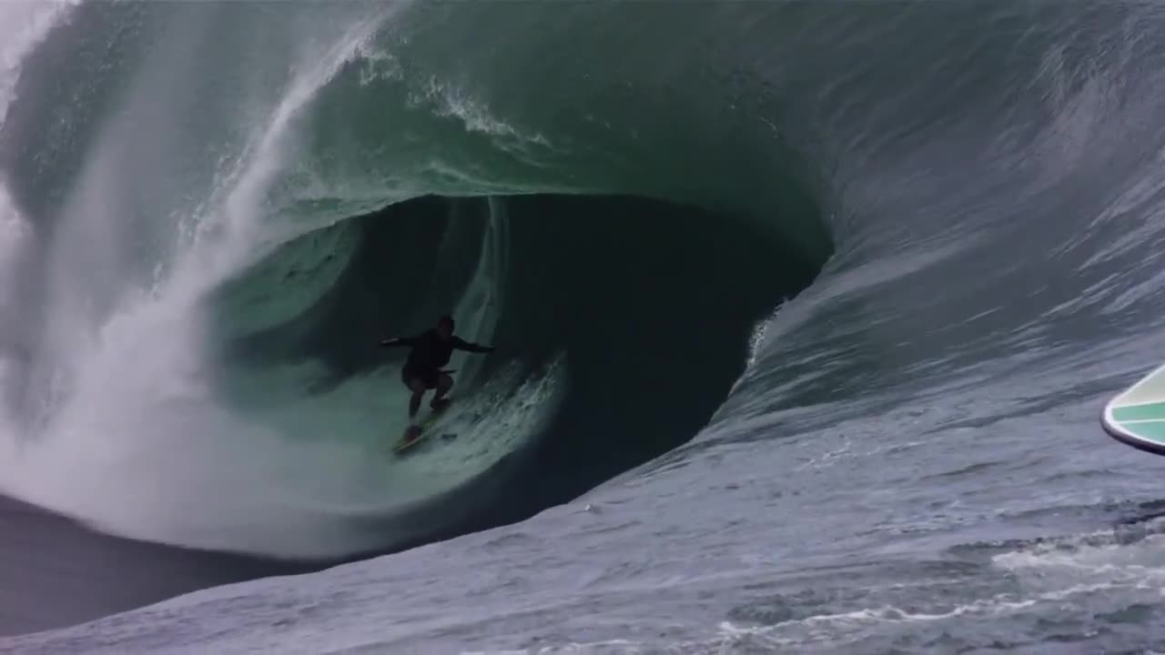 BIGGEST TEAHUPOO EVER