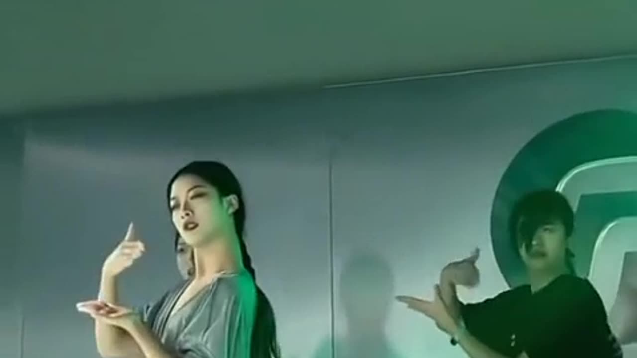 Awesome dance performance