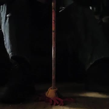 Learn to DevilStix trick "Tick Tock"