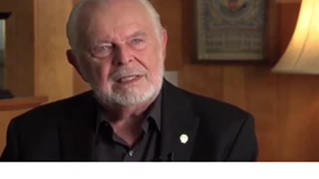 AGENDA 21 : En 2 minutes, G. Edward Griffin, nous explique le plan secret