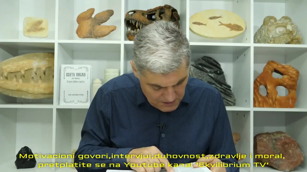 Da li su dozvoljeni bilo kakvi religiozni predmeti (Miroljub Petrović)