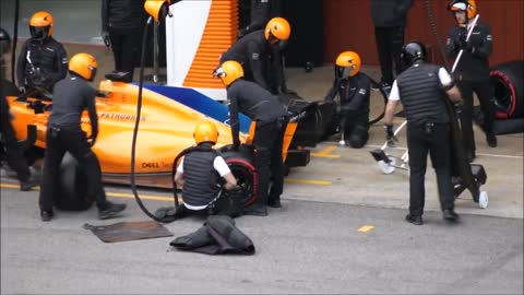 Mclaren Dropping Their Car During Pitstop