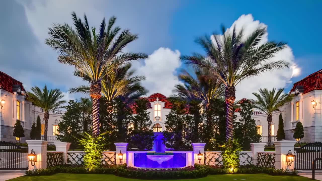 $59,900,000! Stunning Palm Beach mega mansion with 242 feet of ocean