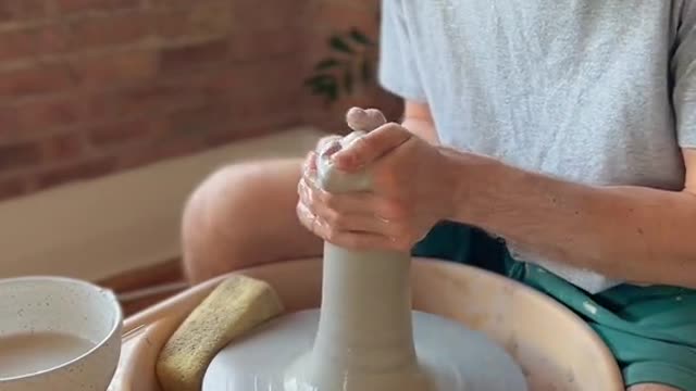 Experimenting with more form alterations #asmr #pottery #satisfying