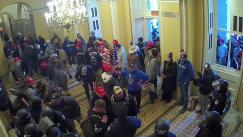 0102USCS01SenateWingDoornearS139_2021-01-06_15h05min02s067ms.mp4