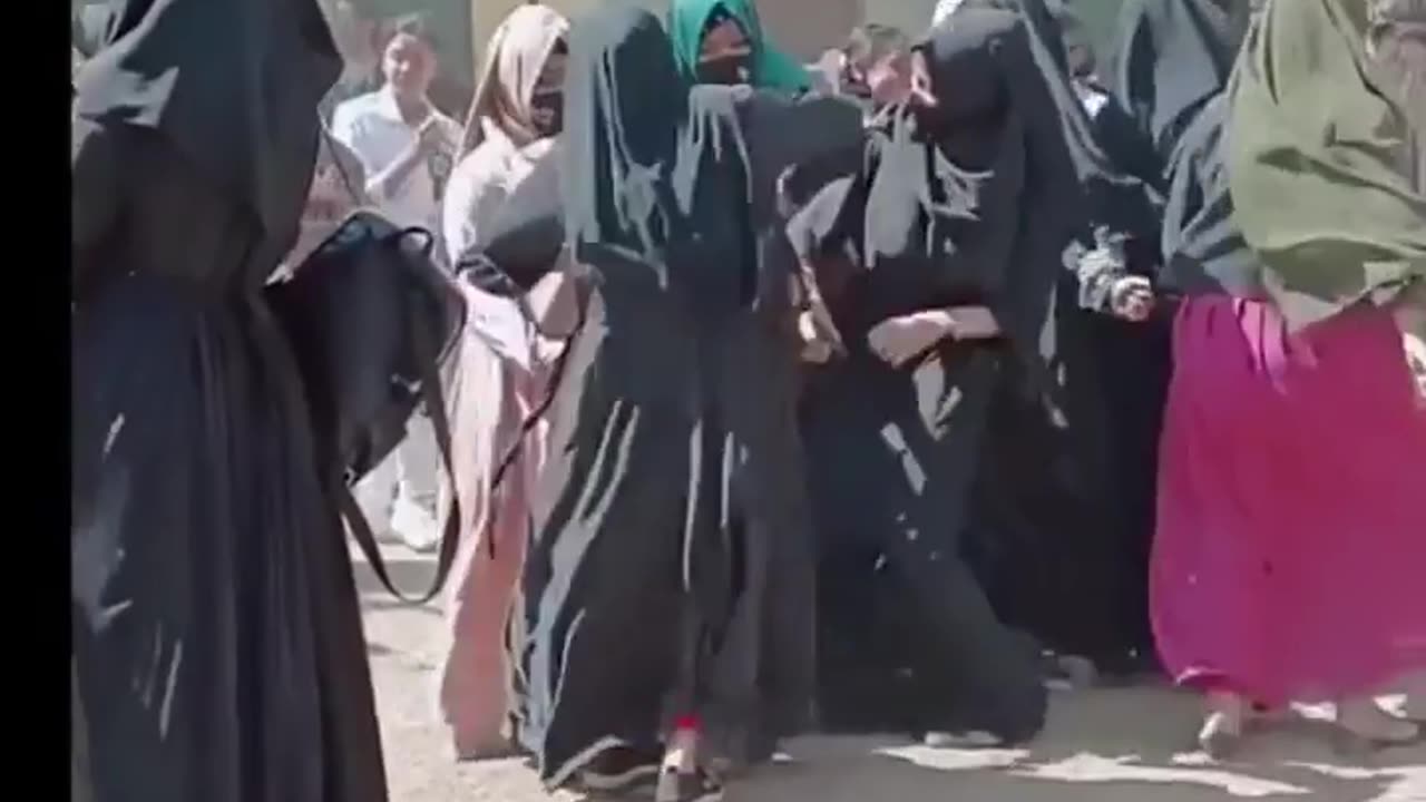 Burkha Dance video