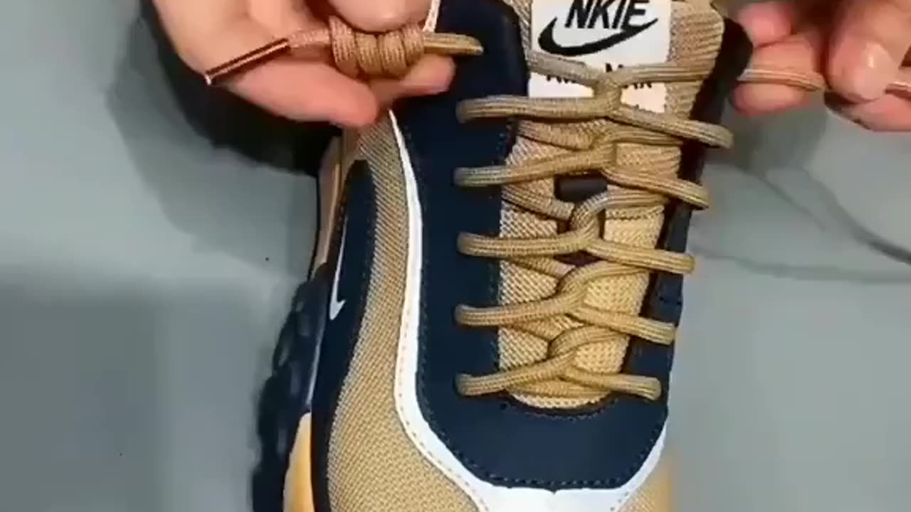 How to Tie Shoes