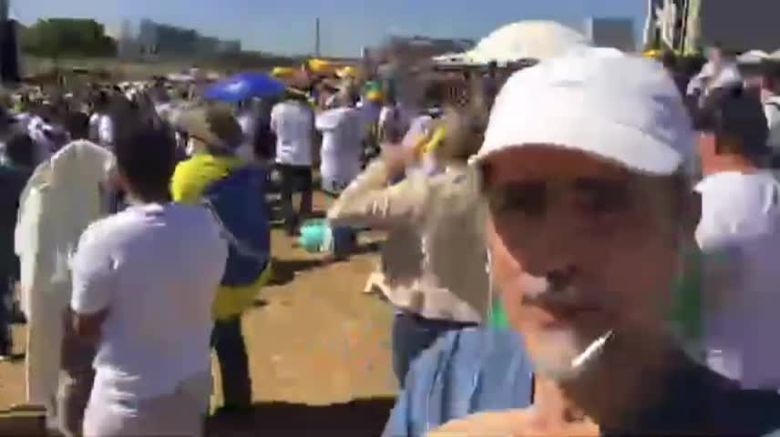 Brasília - manifestação pela liberdade de defesa