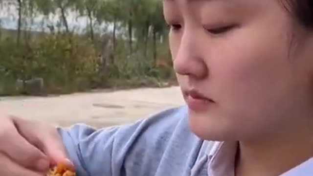 Chinese girl seafood asmr cooking