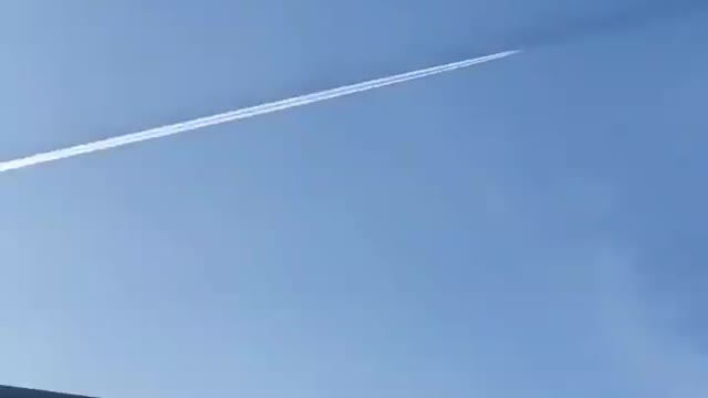 Black line leading the chemtrail