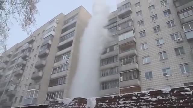 Instant vapor - boiling water freezes instantly in siberia