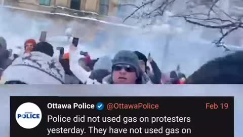 Ottawa: police deploy tear gas. Police then tweet they didn't use tear gas.