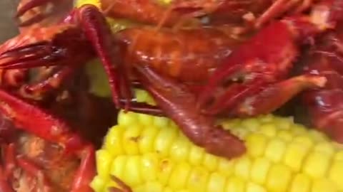 spicy boiled crawfish