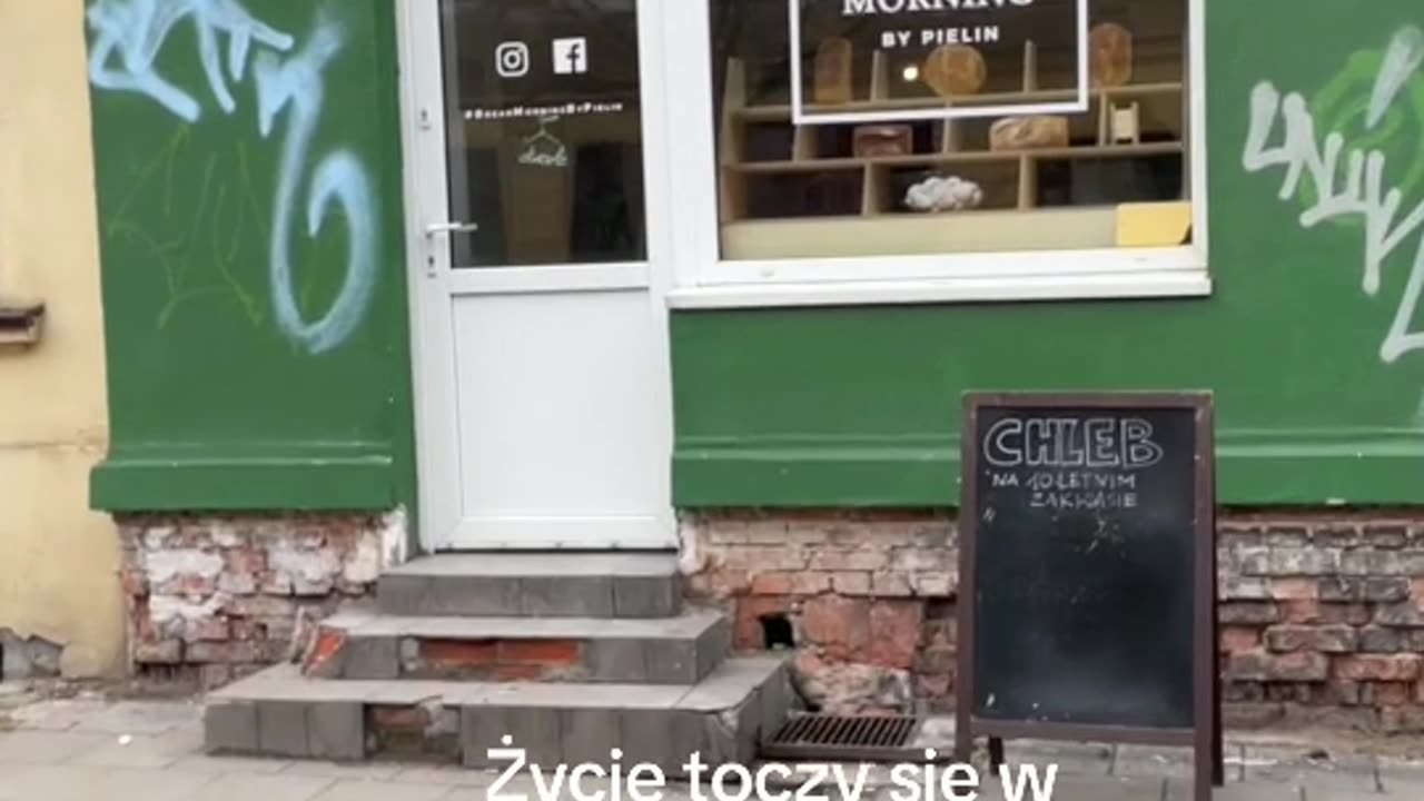069 No War. Dbaj o zdrowie. Jedz zdrowo. Kupuj chleb w dobrych miejscach. Pielin. Sławomir Sikora